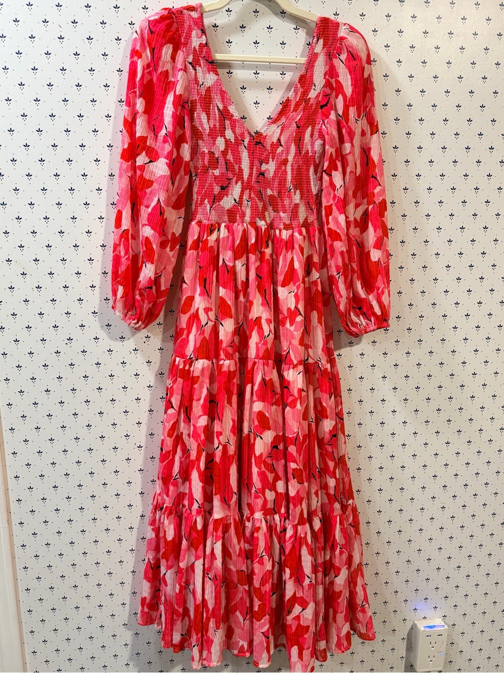 Molly Bracken Pink Red Floral Smocked Puff Sleeve Tiered Maxi Dress M